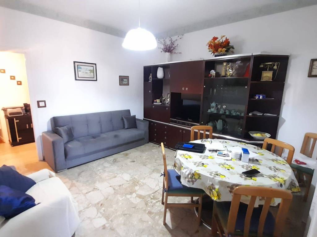 appartamento in vendita a Torino in zona Mirafiori Sud