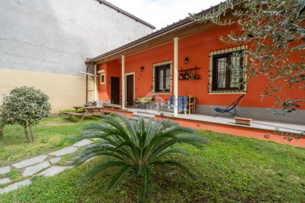 appartamento in vendita a Torino in zona Pozzo Strada