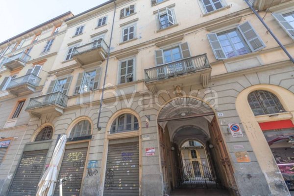 negozio in vendita a Torino in zona San Salvario