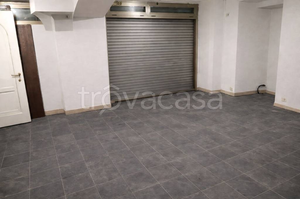 negozio in vendita a Torino in zona San Salvario