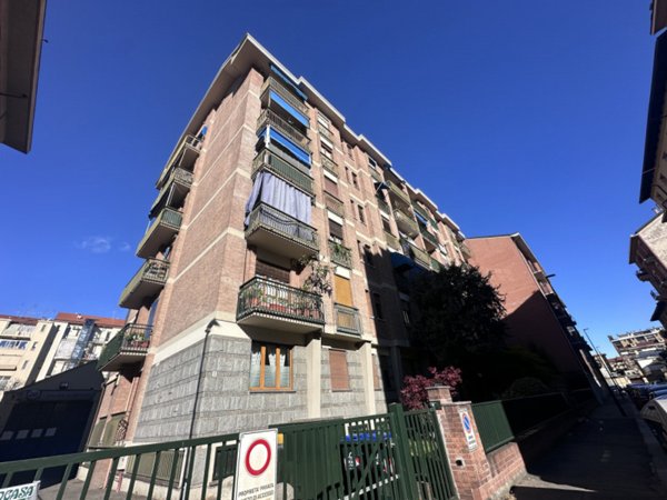 appartamento in vendita a Torino in zona Borgo San Paolo