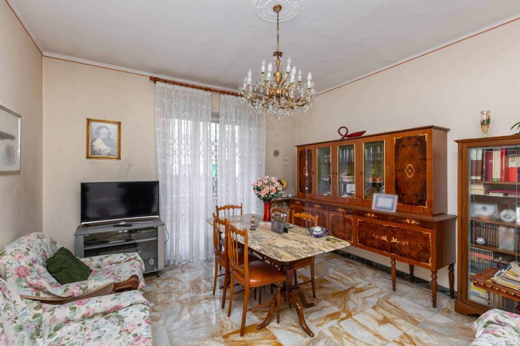 appartamento in vendita a Torino in zona Regio Parco