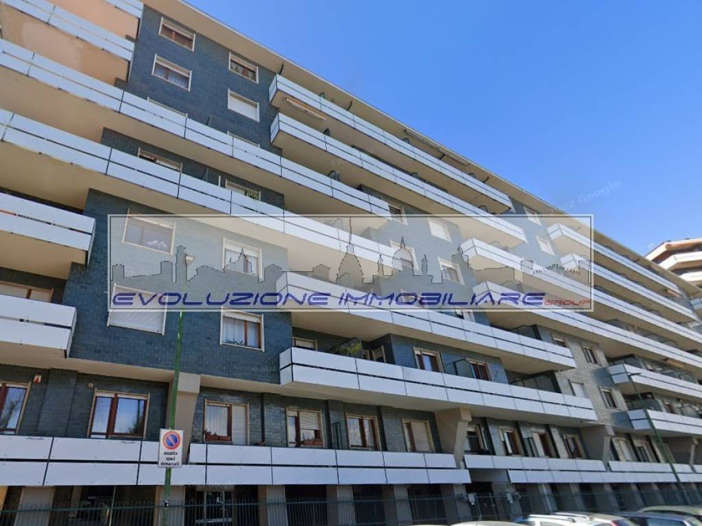 appartamento in vendita a Torino in zona Pozzo Strada