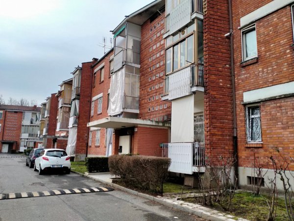 appartamento in vendita a Torino in zona Falchera