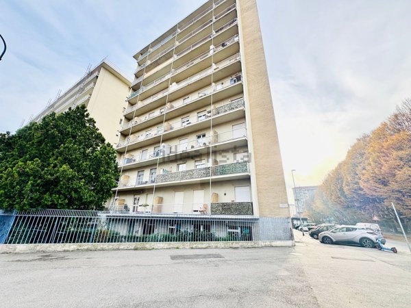 appartamento in vendita a Torino in zona Regio Parco