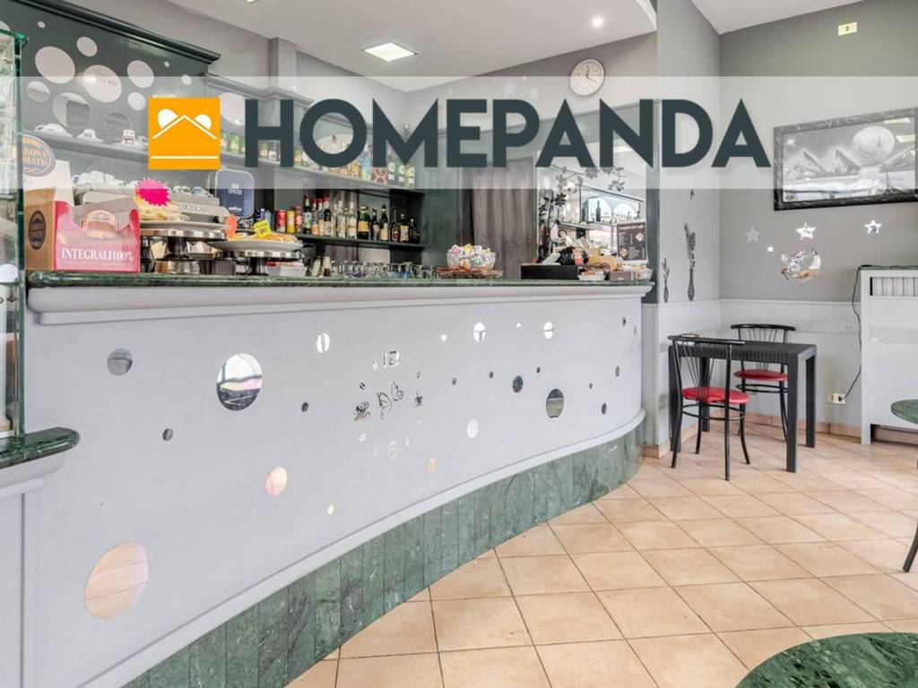 negozio in vendita a Torino in zona Parella