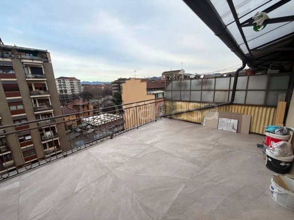 appartamento in vendita a Torino in zona Santa Rita