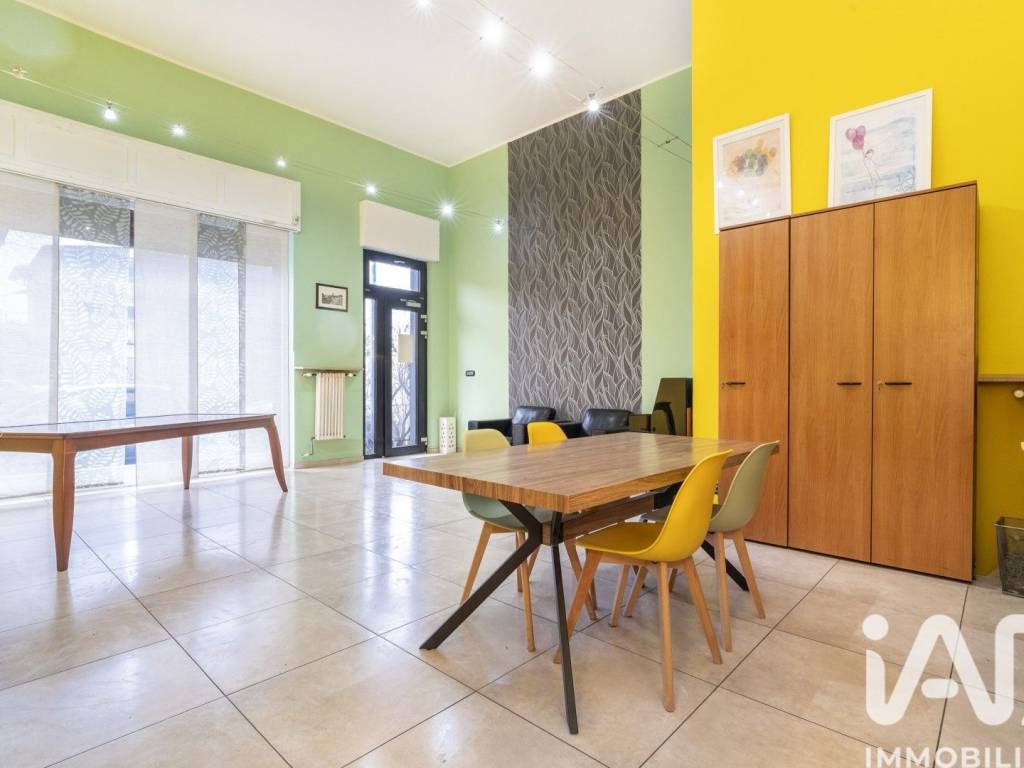 negozio in vendita a Torino in zona Millefonti