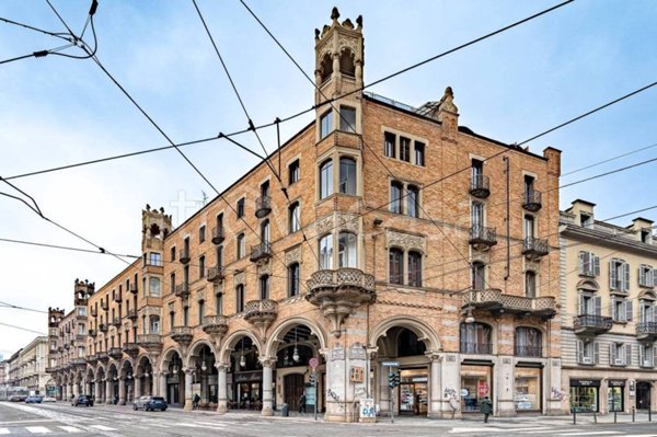 appartamento in vendita a Torino in zona Centro Storico
