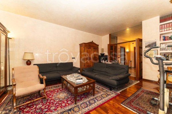 appartamento in vendita a Torino in zona Santa Rita