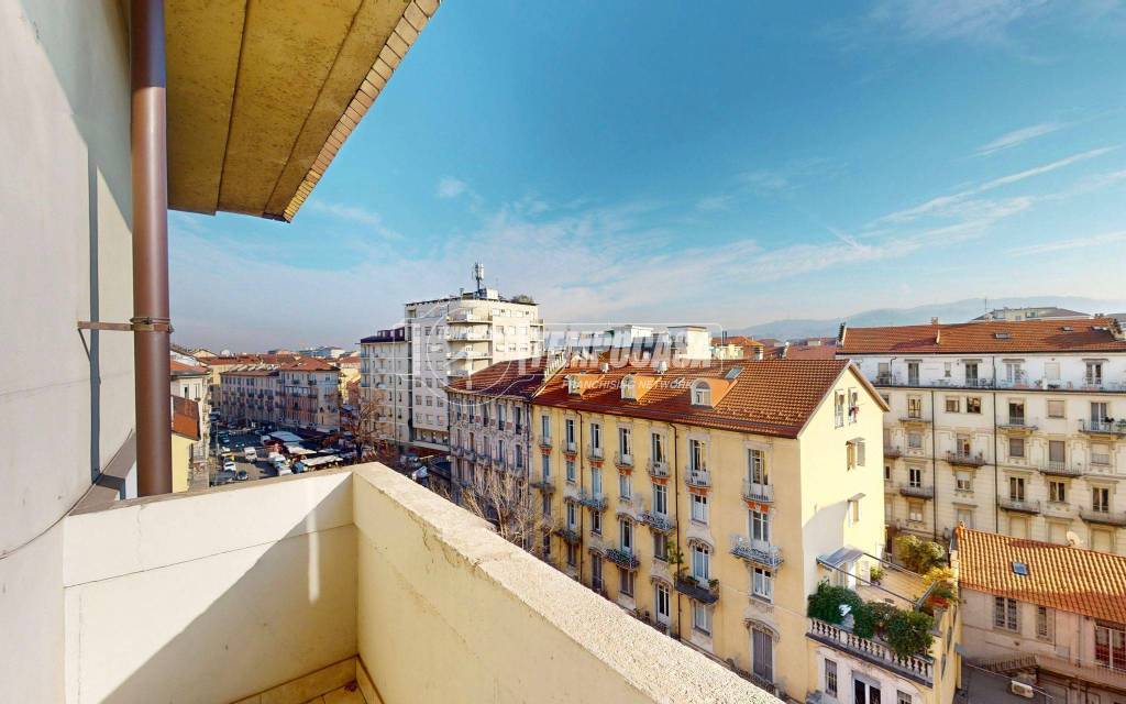 appartamento in vendita a Torino in zona Crocetta