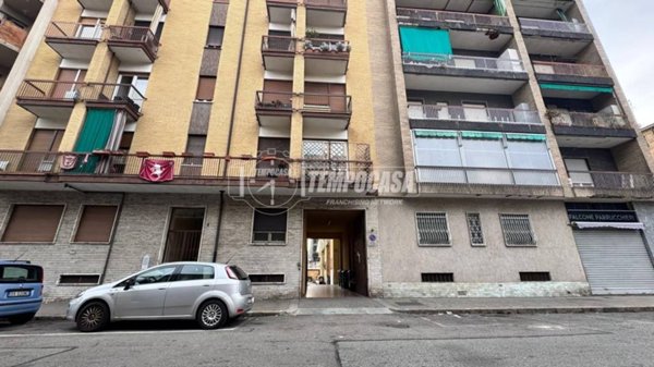 appartamento in vendita a Torino in zona Mirafiori Sud