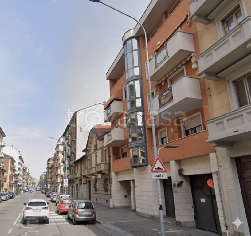 appartamento in vendita a Torino in zona Barriera di Milano
