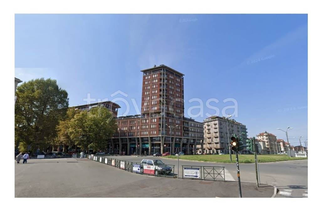 ufficio in vendita a Torino in zona Centro Storico