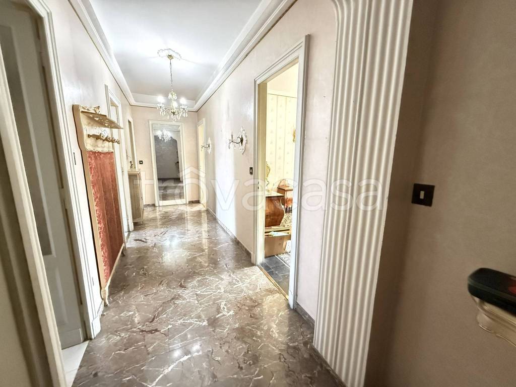 appartamento in vendita a Torino in zona Cenisia