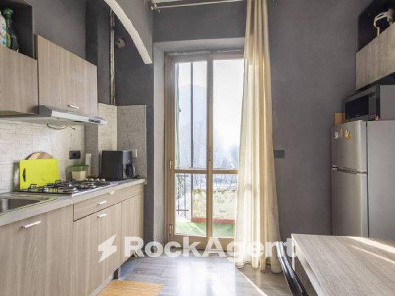 appartamento in vendita a Torino in zona Mirafiori Sud