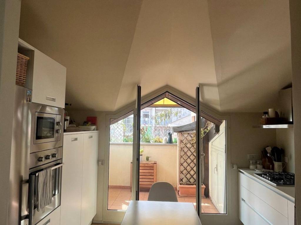 appartamento in vendita a Torino in zona Campidoglio