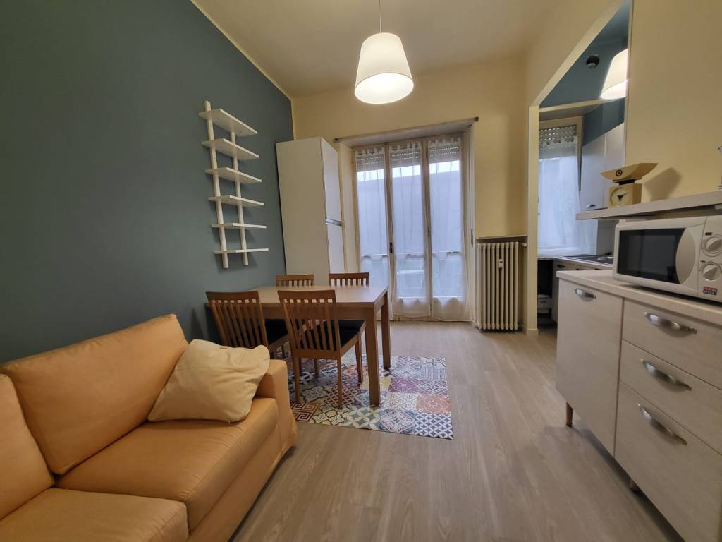 appartamento in vendita a Torino in zona Cenisia