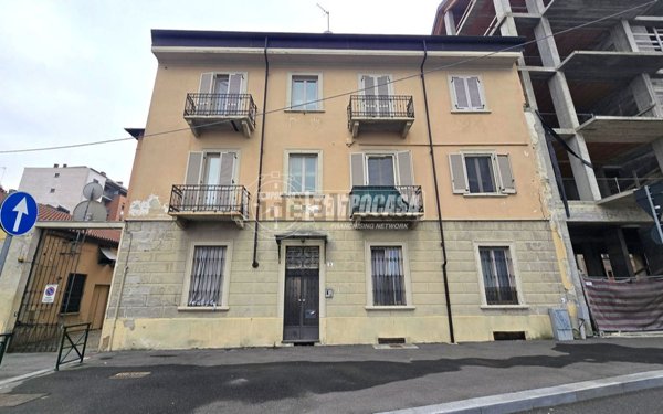 appartamento in vendita a Torino in zona Lingotto