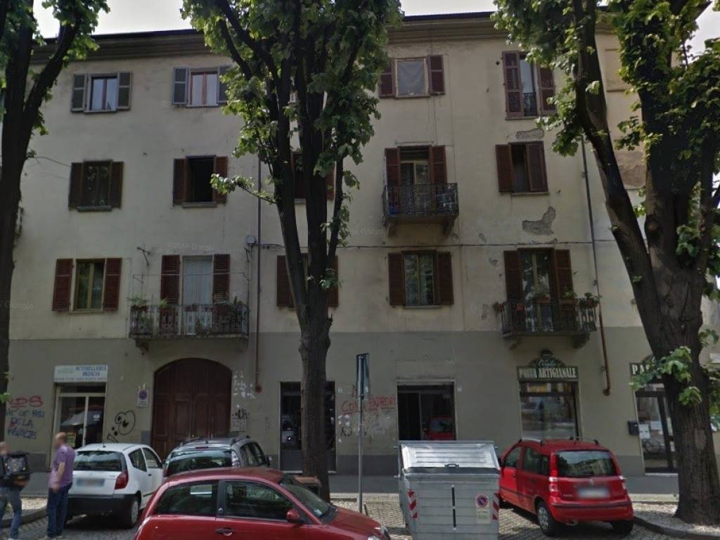 appartamento in vendita a Torino in zona Aurora