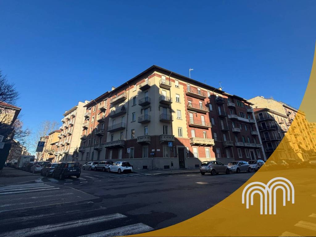 appartamento in vendita a Torino in zona Cit Turin