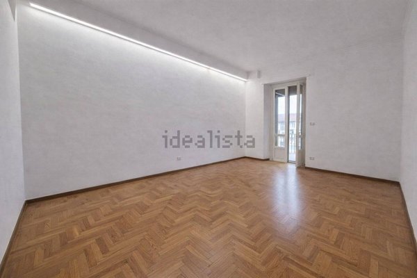 appartamento in vendita a Torino in zona Crocetta