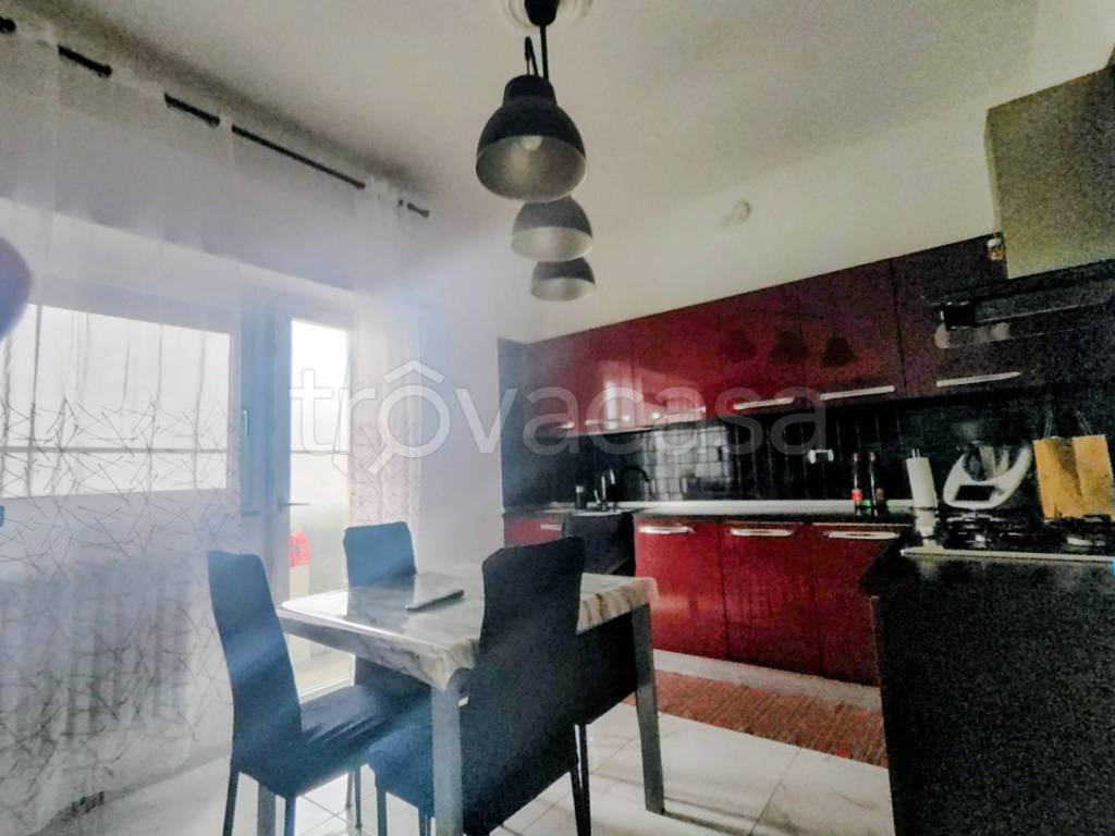 appartamento in vendita a Torino in zona Falchera