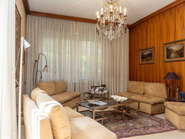 appartamento in vendita a Torino in zona Cavoretto