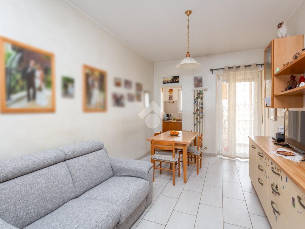 appartamento in vendita a Torino in zona Parella