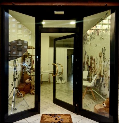 negozio in vendita a Torino in zona Vallette