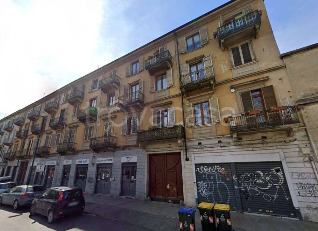 appartamento in vendita a Torino in zona Aurora