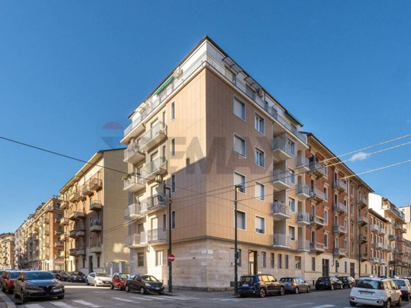 appartamento in vendita a Torino in zona Pozzo Strada