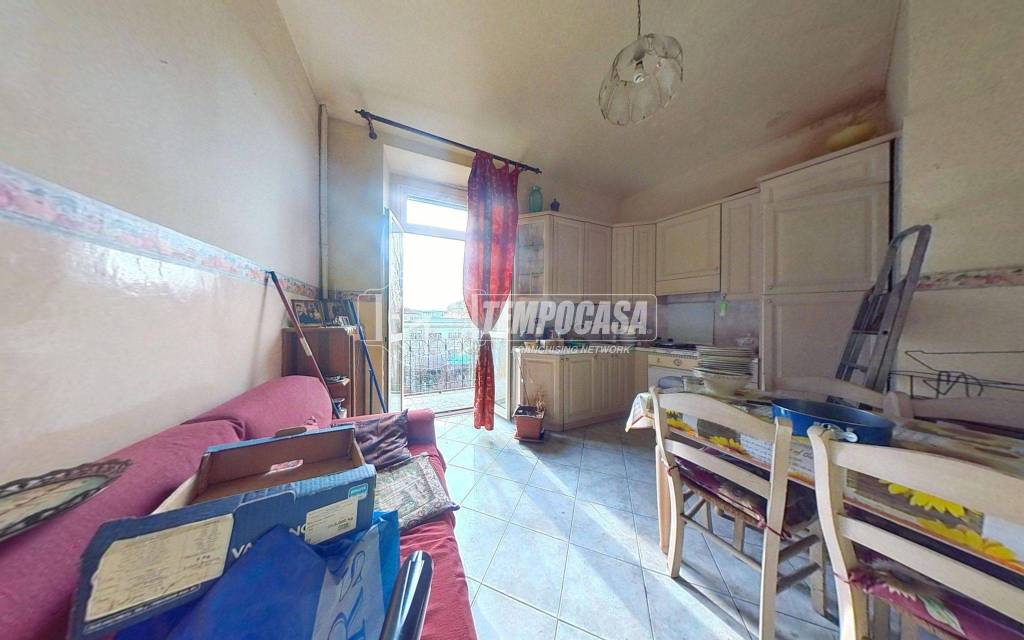 appartamento in vendita a Torino in zona Borgata Vittoria