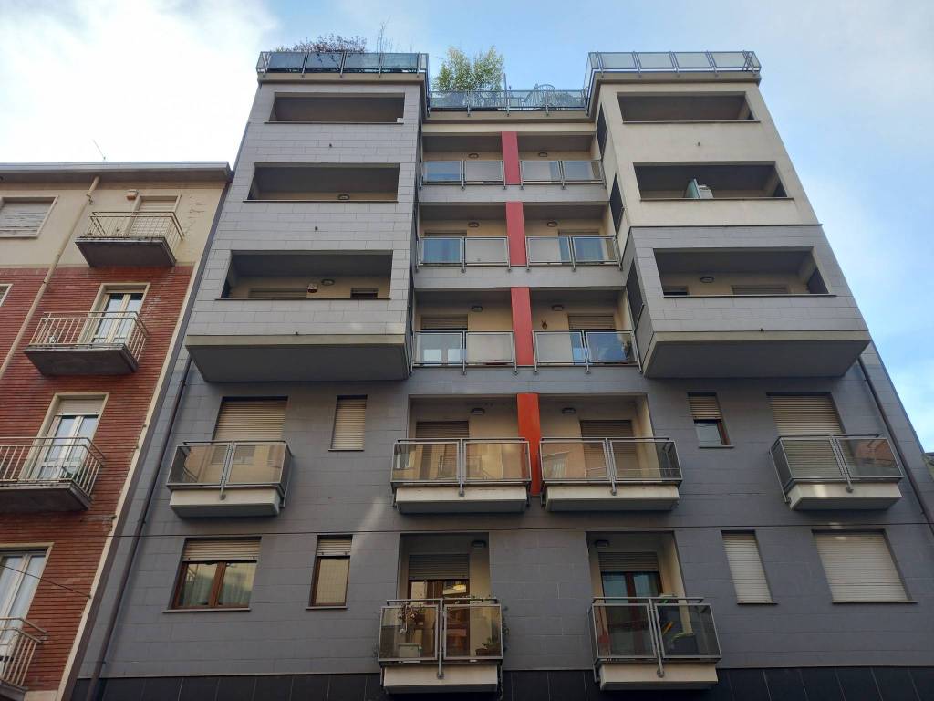 appartamento in vendita a Torino in zona Parella