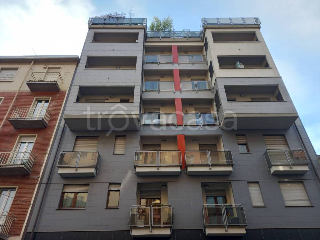 appartamento in vendita a Torino in zona Parella