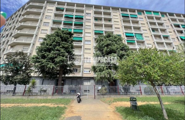 appartamento in vendita a Torino in zona Regio Parco