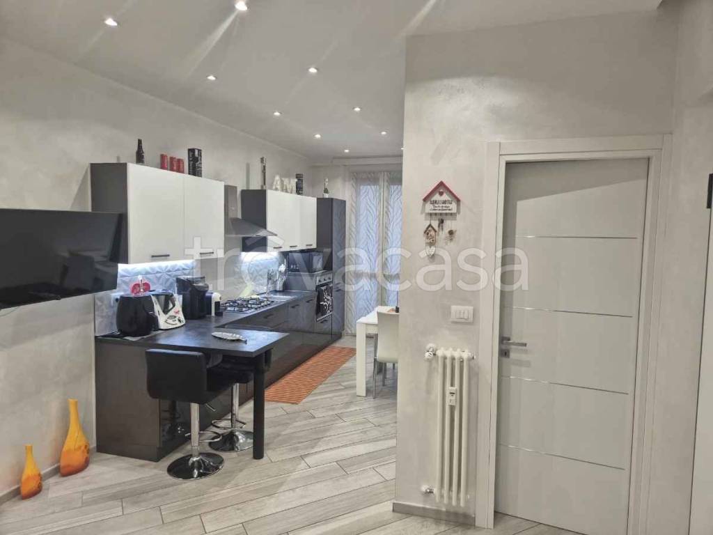 appartamento in vendita a Torino in zona Parella
