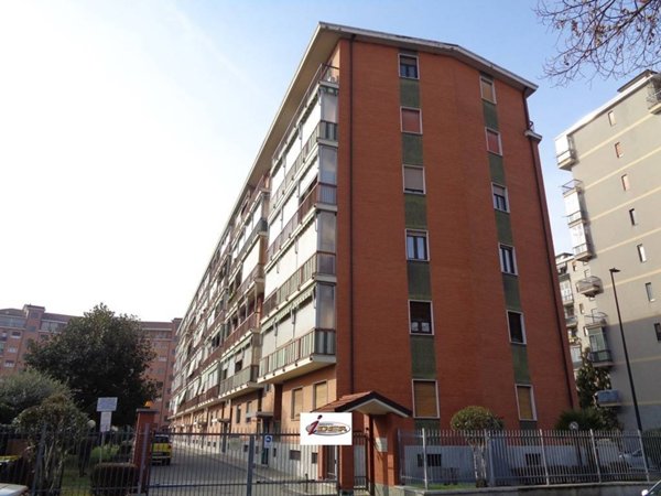 appartamento in vendita a Torino in zona Barca