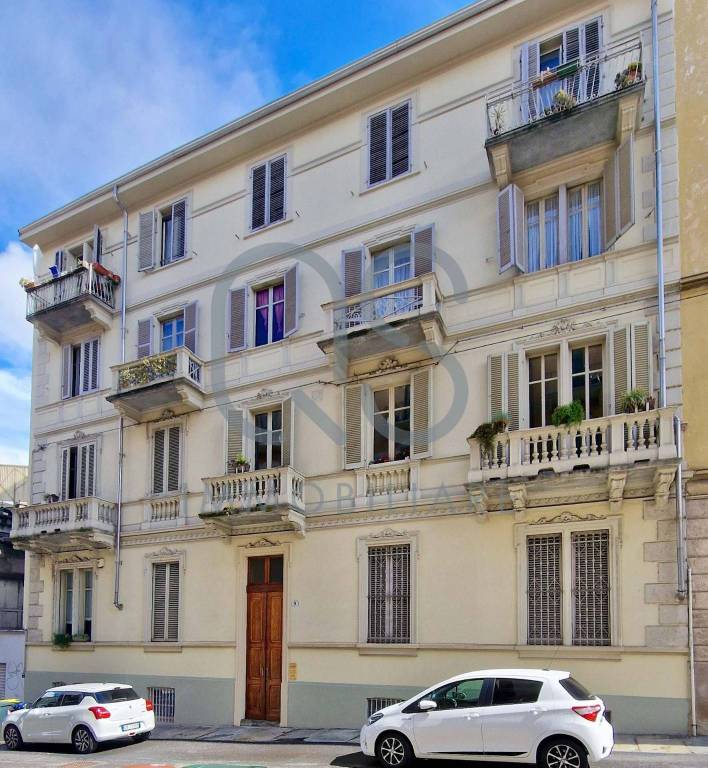 ufficio in vendita a Torino in zona Gran Madre