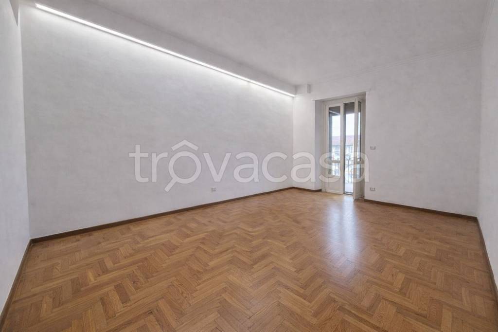 appartamento in vendita a Torino in zona Crocetta