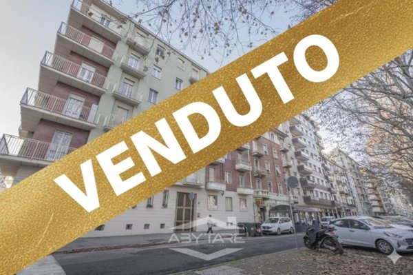 appartamento in vendita a Torino in zona Santa Rita