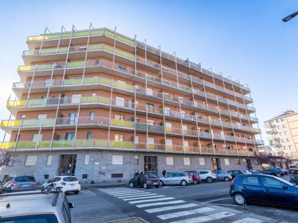 appartamento in vendita a Torino in zona Borgata Vittoria