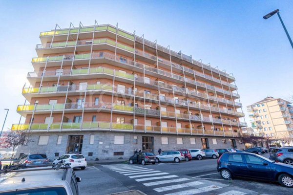 appartamento in vendita a Torino in zona Borgata Vittoria