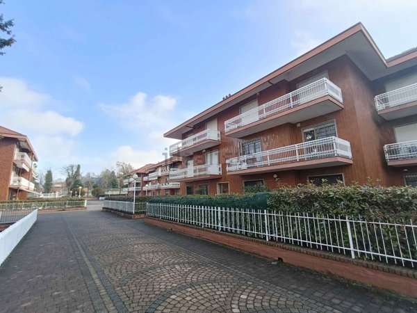 appartamento in vendita a Torino in zona Rosa