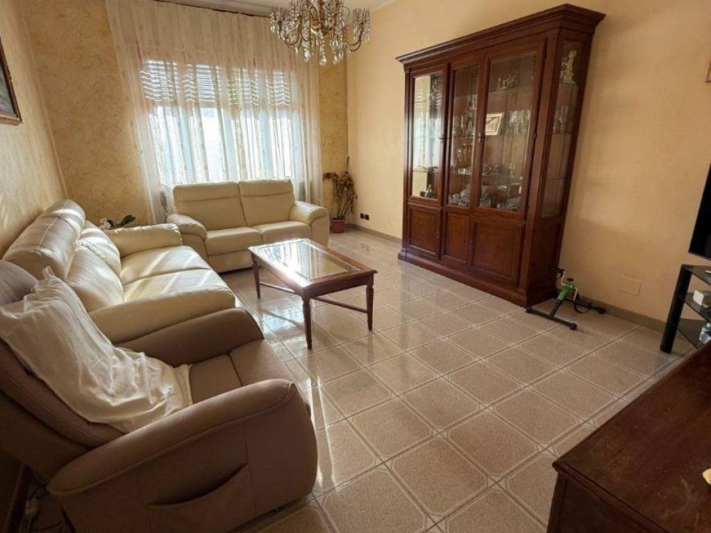 appartamento in vendita a Torino in zona Mirafiori Sud