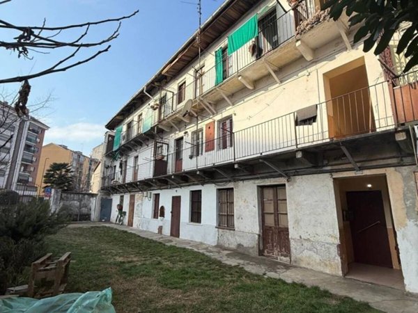 appartamento in vendita a Torino in zona Madonna di Campagna