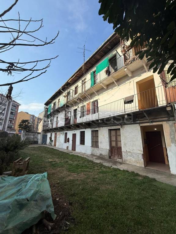 appartamento in vendita a Torino in zona Madonna di Campagna