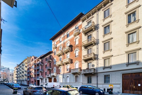 appartamento in vendita a Torino in zona Campidoglio