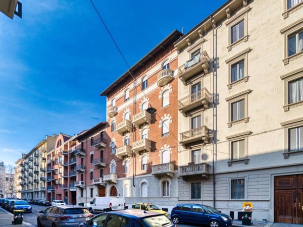 appartamento in vendita a Torino in zona Campidoglio