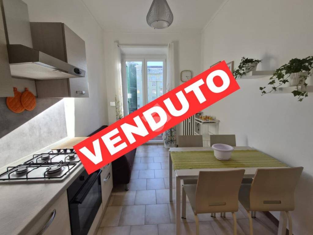 appartamento in vendita a Torino in zona Santa Rita